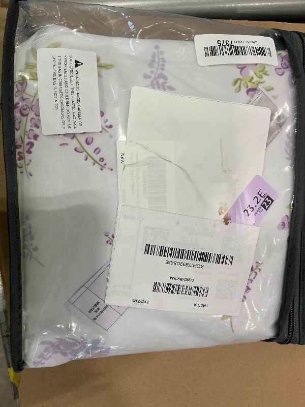 Photo 1 of ** Missing parts unknown *** Sedefen Floral Duvet Cover Queen Size Lavender Purple Romantic Flower Bedding Set 3 Pcs Kids Boys Girls Women Spring Aesthetic Green Botanical Soft Breathable Comforter Cover with Zipper Closure