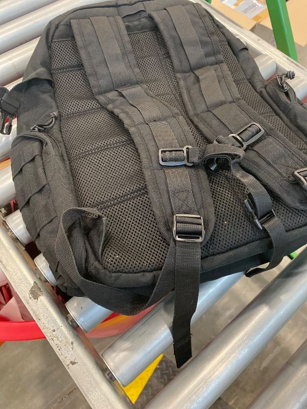 Photo 1 of *MINOR DAMAGE - USED*
Osprey Transporter 40L Lightweight Travel Duffel Bag - Water Resistant Carry On Gear Bag for Men and Women, Raven Black