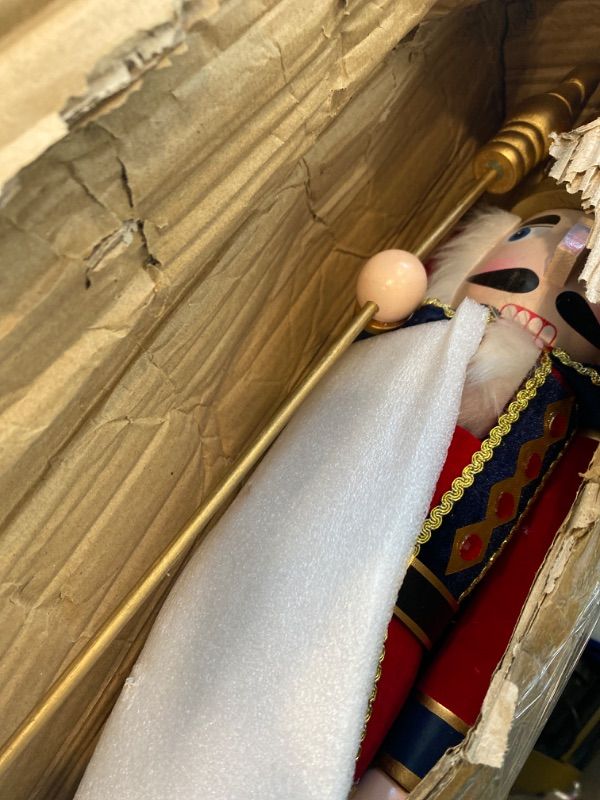 Photo 1 of *MINOR DAMAGE - USED - MISSING PARTS (MISSING THE LEGS)*
Jeco 24 Inch Nutcracker King with Cape