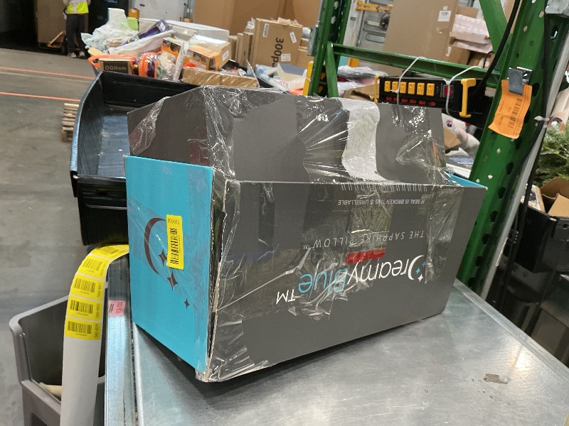 Photo 1 of **MINOR DAMAGE - USED**
DreamyBlue Gusseted Sapphire Pillow • Adjustable Loft, Luxury Cover, Shredded Memory Foam Fill w/Cooling Beads • Ideal for Wide Shoulders • Neutral Alignment for All • CertiPUR-US Certified (Queen)