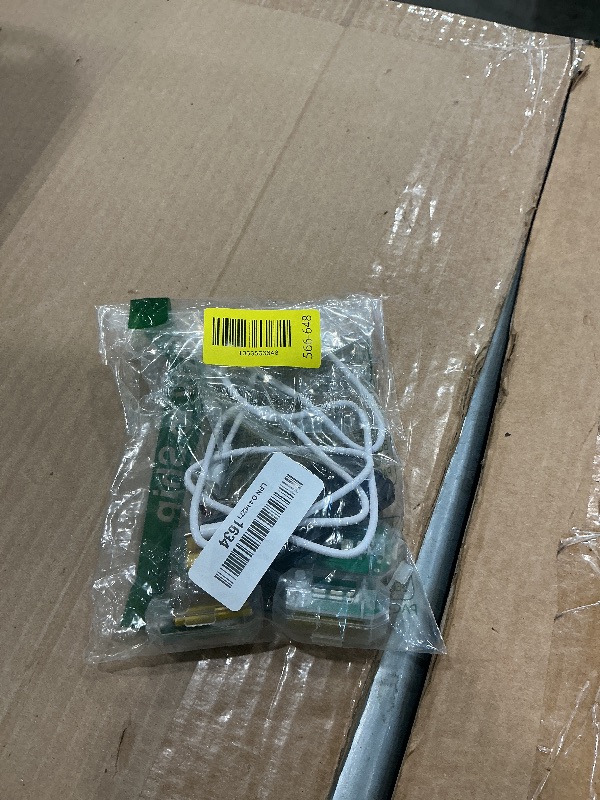 Photo 2 of 4PCS Wireless LED Strobe Lights with Remote Control, 8 Colors USB Rechargeable Anti-Collision Warning Light, High Brightness Wireless LED Lights for Car Drone Truck Motorcycle Aircraft Bike