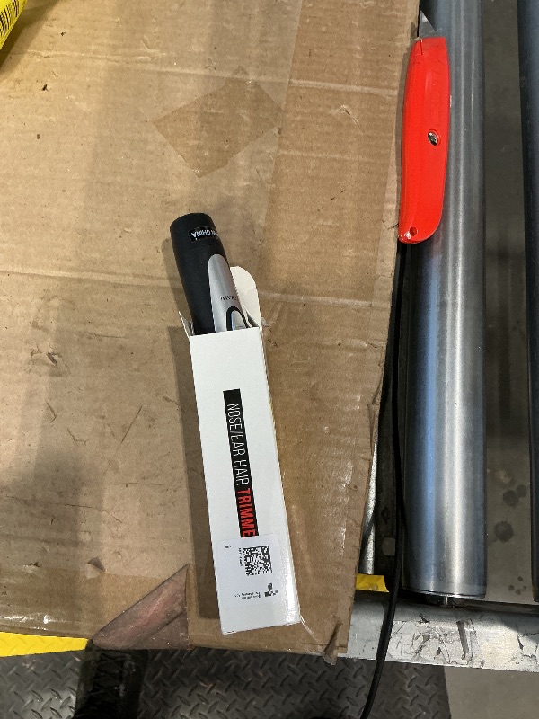 Photo 1 of *MINOR DAMAGE - USED*
Ear and Nose Hair Trimmer Clipper - 2025 Professional Painless Eyebrow & Facial Hair Trimmer for Men Women, Battery-Operated Trimmer with IPX7 Waterproof, Dual Edge Blades for Easy Cleansing Black