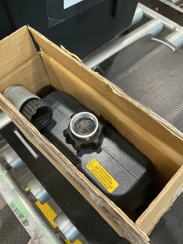 Photo 1 of **UNTESTED**
Melnor 65140AMZ 4 Zone Digital Timer, Black, Yellow