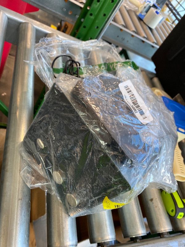 Photo 1 of **UNTESTED**
Aromadd Smart Aroma Dual-Scent Waterless Essential Oil Diffuser, Cold Air Tech Scent Air Machine for 2000 Sq Ft, 2×200ml Hotel Collection Diffuser for Home & Office (Black Titanium, Two Scents)