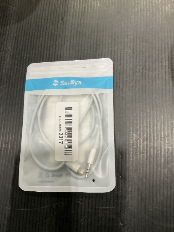 Photo 1 of (Apple MFi Certified) iPhone AUX Cord,Lightning to 1/8 Inch Audio Cable,3.3ft, Headphone Jack Adapter Male Aux Stereo Audio Cable Compatible for iPhone 14/13/12/11/XR/X/8/7 (White)
