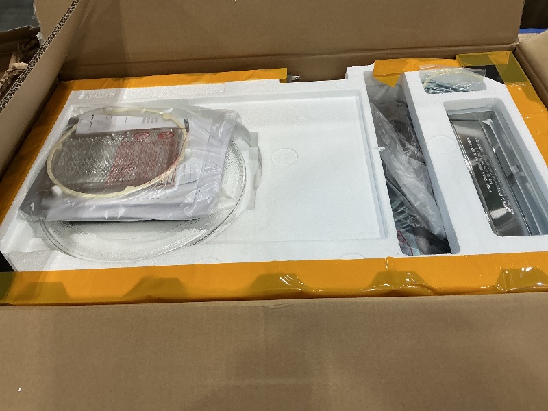 Photo 1 of Farberware microwave