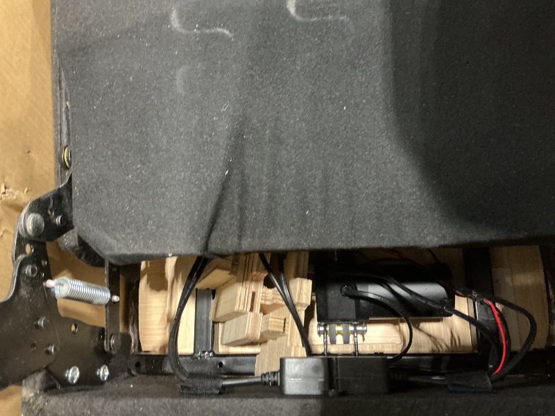 Photo 1 of **MISSING PARTS**
Sweetcrispy Power Lift Recliner Chair with Vibration Massage and Heat for Adults, Ergonomic Overstuffed Breathable Fabric Reclining Chair with Side Pockets, Remote Control, Living Room, Bedroom, Brown