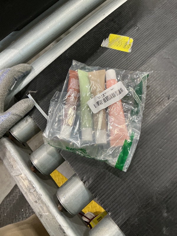 Photo 1 of *USED*
URQT 4PCS Summer Special Lip Butter Balm, Hydrating, Nourishing & Softening Lip Care with Natural Oils & Fruit Extracts, Long-Lasting Moisture, Non-Sticky Shine, Soften Dry Lips Lip Care (4PCS, 4)