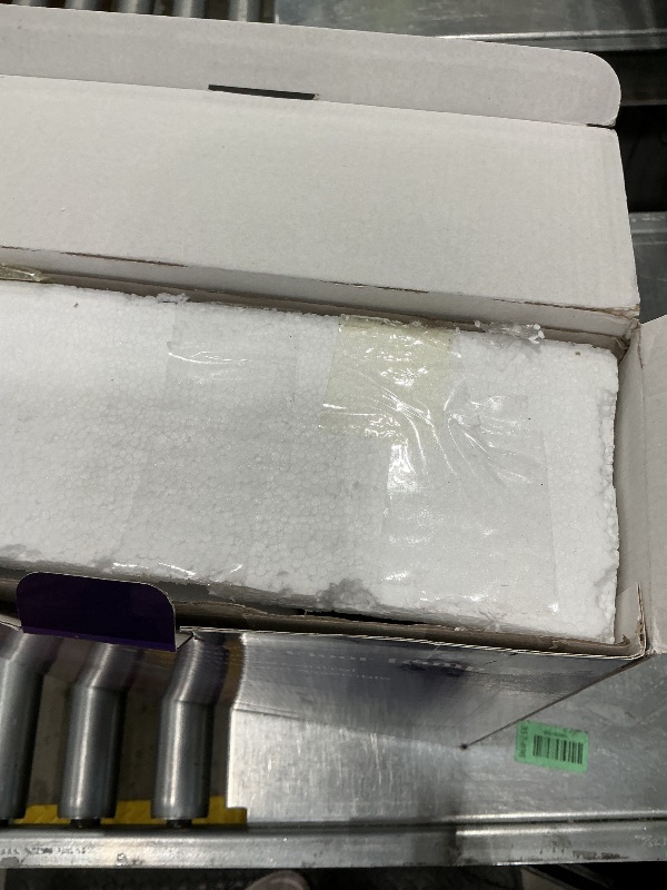 Photo 1 of **UNTESTED**
Smart LED Floor Lamp, RGBCW Corner Lamp Works with Alexa, 2000LM Color Changing Standing Lamp with 16 Million DIY Colors,Music Sync,Torchiere Tall lamp for Living Bedroom Room,APP/Voice/Remote Control