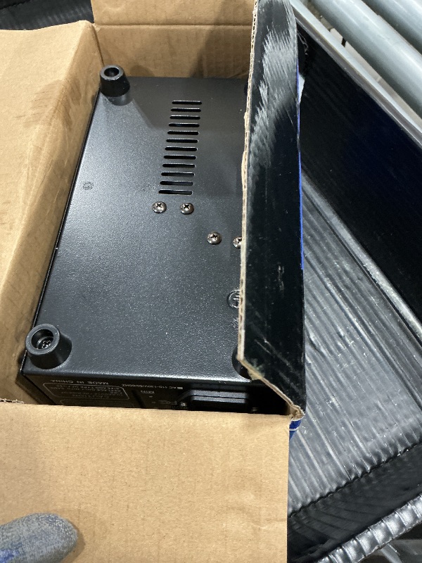 Photo 1 of *USED*
AGPTEK Fog Machine, Smoke Machine with 13 Colorful LED Lights Effect, Auto Mode 4000CFM Fog with 1 Wired Receiver and 2 Wireless Remote Controls, Perfect for Wedding, Halloween, Party and Stage Effect