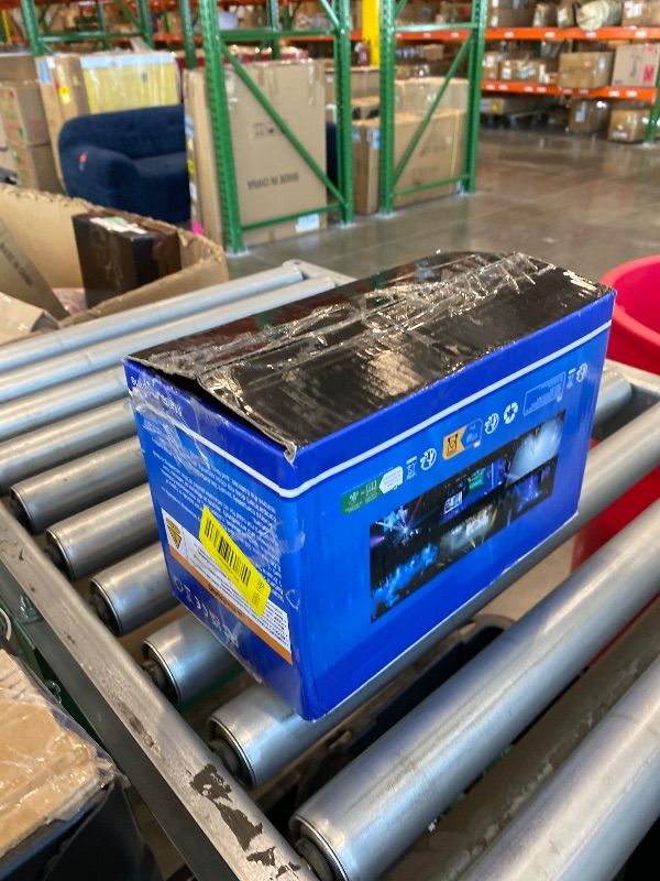 Photo 1 of *USED*
AGPTEK Fog Machine, Smoke Machine with 13 Colorful LED Lights Effect, Auto Mode 4000CFM Fog with 1 Wired Receiver and 2 Wireless Remote Controls, Perfect for Wedding, Halloween, Party and Stage Effect