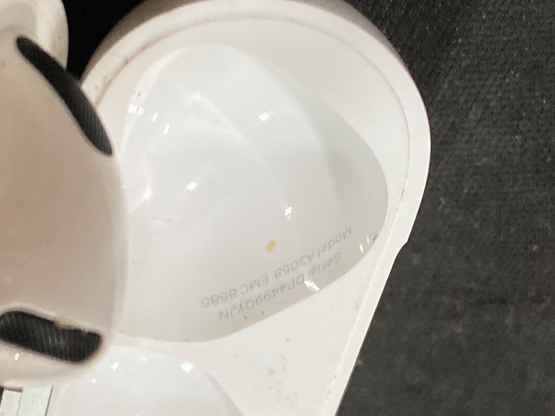 Photo 1 of (Missing one AirPod) Apple AirPods Pro 3 Wireless Earbuds, Active Noise Cancellation, Live Translation, Heart Rate Sensing, Hearing Aid Feature, Bluetooth Headphones, Spatial Audio, High-Fidelity Sound, USB-C Charging