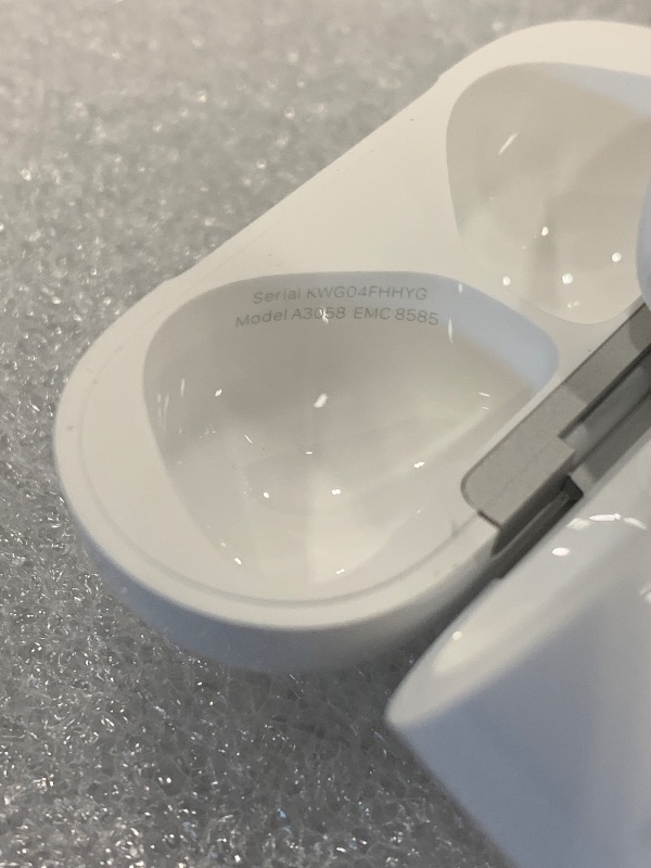 Photo 1 of ***MISSING LEFT EAR POD** Apple AirPods 4 Wireless Earbuds, Bluetooth Headphones, Personalized Spatial Audio, Sweat and Water Resistant, USB-C Charging Case, H2 Chip, Up to 30 Hours of Battery Life, Effortless Setup for iPhone