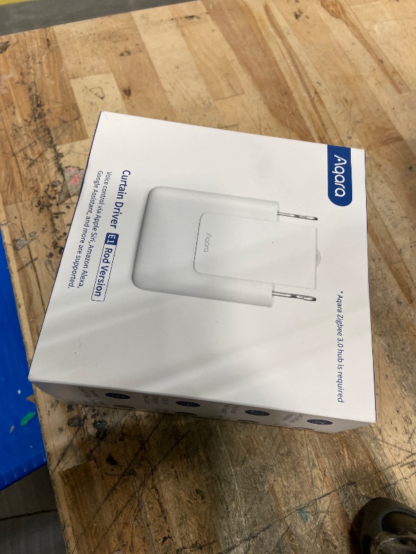 Photo 1 of [Upgraded Version] Aqara Smart Curtain Motor E1 (Rod Version, 1 Pack), Requires AQARA Zigbee 3.0 HUB, Not Support Hubs from Other Brands, Support HomeKit, Alexa and IFTTT