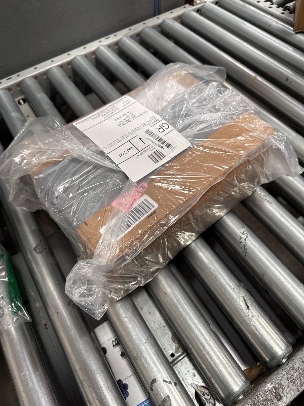 Photo 1 of 1" x 6' Retractable Ratchet Straps, 1600 lbs Break Strength, Heavy Duty 4 Pack, Self Retracting Tie Downs with S Hooks, DOT Approved for Durable Strapping for Trailers, Trucks, Boats, and Cargo