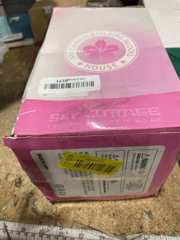 Photo 1 of **NO DOME*** 

Insgen Cherry Blossom Bonsai Tree House Building Flowers Set for Adults, 1382 Pcs Micro-Particle Ideas Sakura Tree Building Blocks, Complete with String Lights, Dust Cover, and Wooden Base