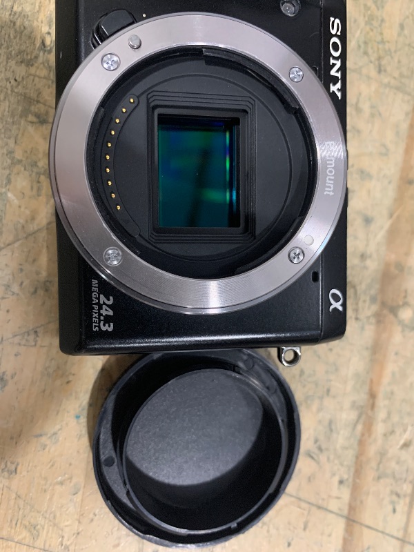 Photo 1 of ** Only the camera** Sony Nex-7