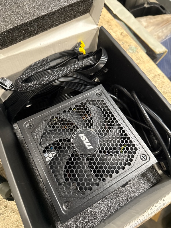 Photo 1 of *FOR PARTS ONLY* MSI MAG A1000GL PCIE5, Fully Modular Compact Gaming 1000W Power Supply, 80+ Gold, ATX 3.1 & PCIe 5.1 Ready, Native Dual-Color 12V-2x6 Cable, 10 Year Warranty