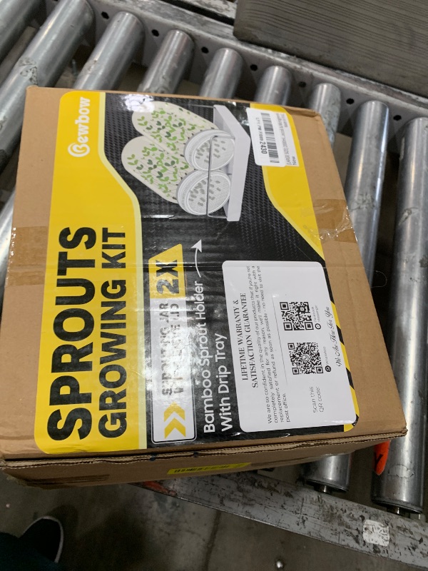 Photo 1 of [LARGE SIZE] 2000ml(68oz) Seed Sprouting Mason Jar Kit with Stand,Drain Tray, Screen Lids,Blackout Sleeves,Good Ventilation & Drainage Capacity,Growing Fresh Organic Mung Beans,Broccoli & Microgreens