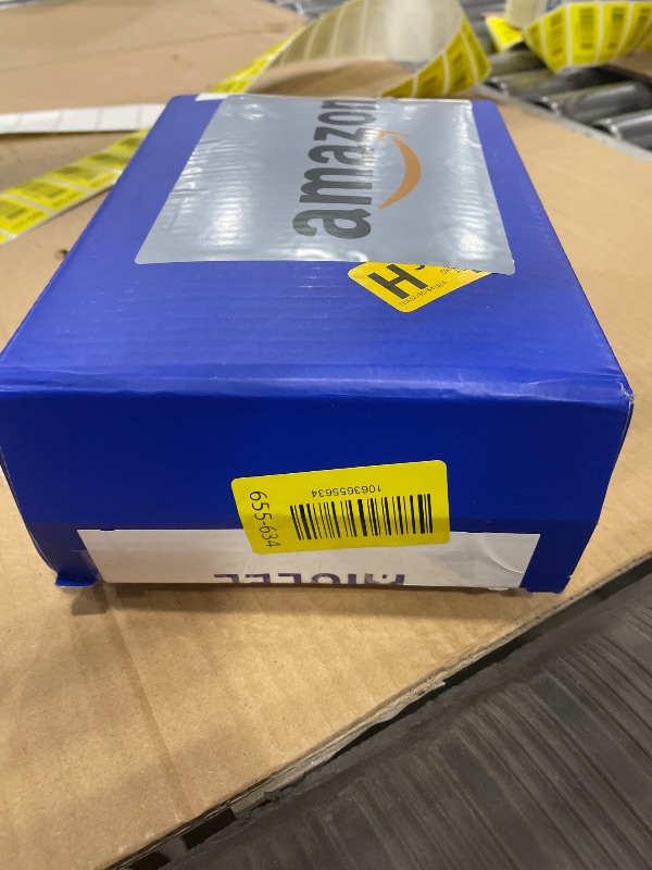 Photo 1 of  MIULEE Pack of 2 Throw Pillow Covers 20x20 Inch Neutral Cream White Faux Fur Decorative Sherpa Pillow Covers Fuzzy Accent Soft Sheepskin Fleece Cushion Cases for Boho Home Decor Couch Living Room Bed