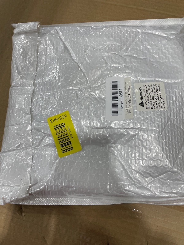 Photo 1 of 10" Metal Flower Wall Art Decor, Rustic Modern Floral Sculpture, Distressed Iron Wall Hanging Home Decoration Accent Artworks for Indoor Kitchen Bedroom Living Office Outdoor Garden Patio (36A-White)