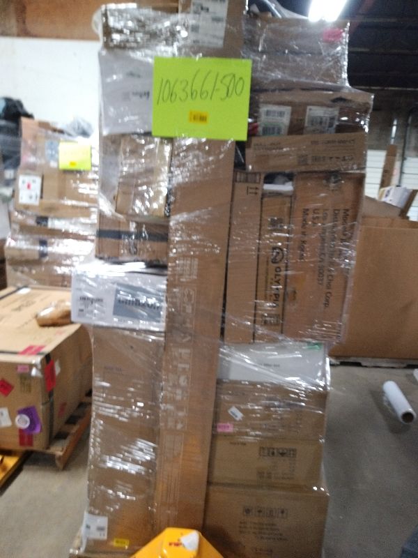 Photo 1 of As is General Merchandise pallet roughly 60 item