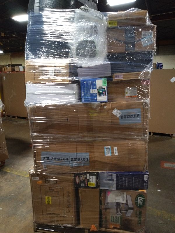 Photo 1 of As is General Merchandise pallet roughly 60 item