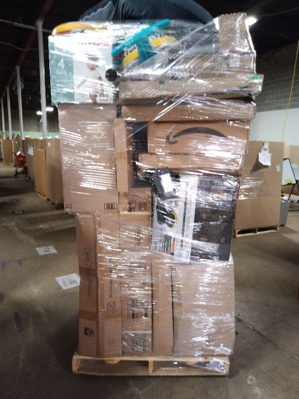 Photo 1 of As is General Merchandise pallet roughly 60 item