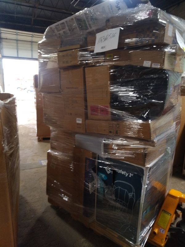 Photo 1 of As is General Merchandise pallet roughly 60 item
