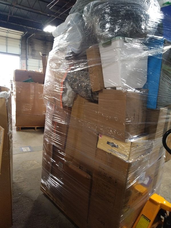 Photo 1 of As is General Merchandise pallet roughly 60 item