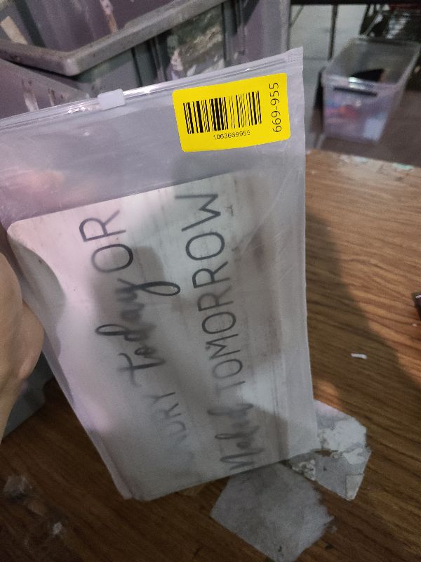 Photo 1 of 2 Pieces Laundry Room Decor Sign Rustic Farmhouse Bathroom Wall Decor Funny Laundry Signs, 12 x 6 Inch(White)