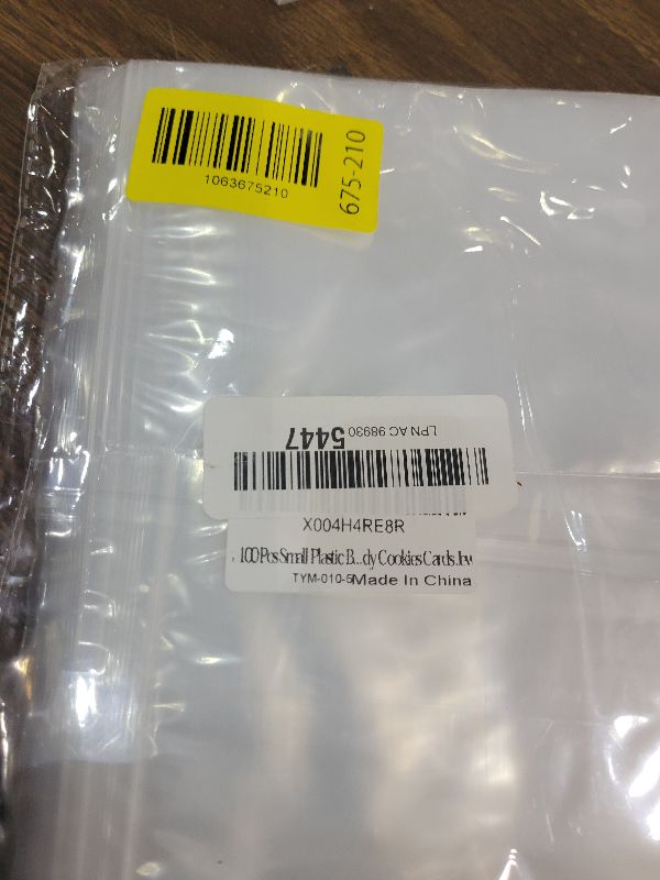 Photo 1 of 100 Pcs Small Plastic Bags 4 x 6 Inch 4 Mils Clear Small Zip Bag Resealable Zip Bag for Candy Cookies Cards Jewelry
