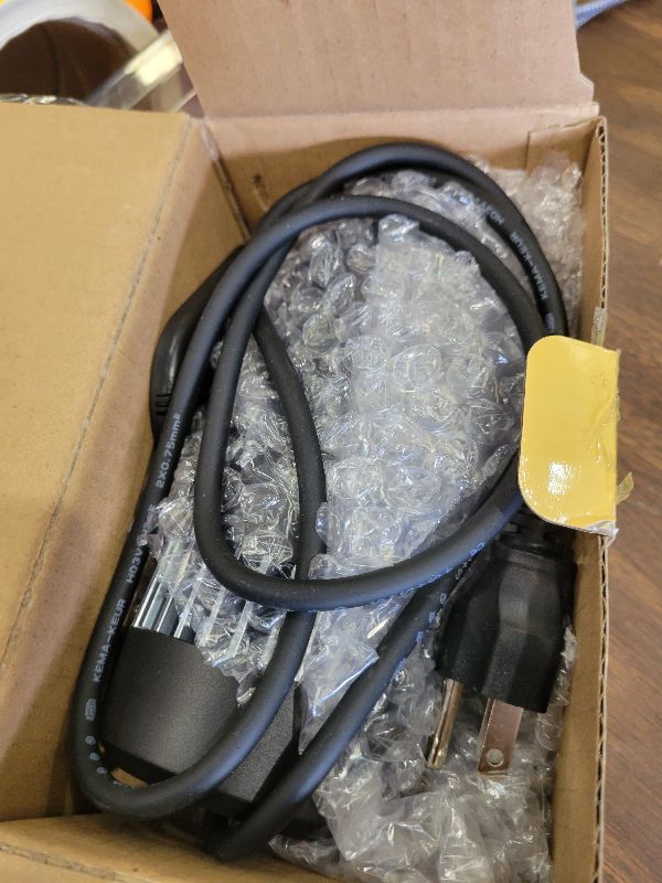 Photo 1 of 20W Pinspot Light with Remote,RGBWYP+Cyan LED Beam Spot Lights,Ultra Bright Mirror Disco Ball Spotlight Stage Light for DJ Disco Party Bar Club Show Wedding Children's Theater