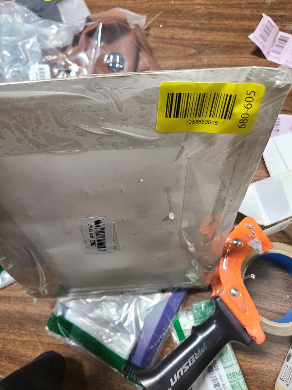 Photo 1 of 12 Piece Dinner Forks Set, Food-Grade Stainless Steel Forks Silverware, Cutlery Fork, Salad Fork, Metal Forks for Home, Kitchen or Restaurant, Mirror Polished, Dishwasher Safe - 7.3 Inch