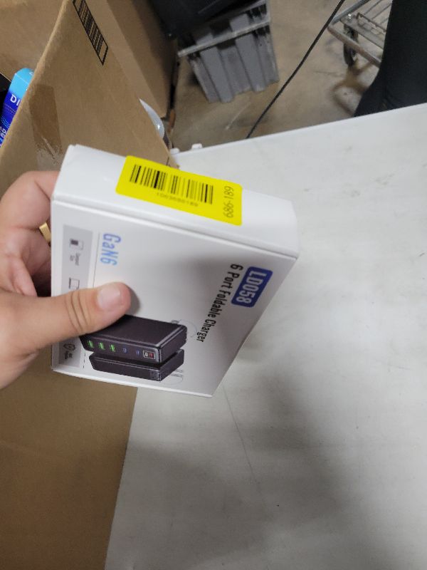 Photo 1 of 2 Pack USB C Charger Block, 200W GaN Super Fast Charger Type C iPhone 17 16 Fast Charging 6 Port Foldable PD Charging Station for All iPhone/Android Phone Samsung Galaxy S25/S24/MacBook iPad