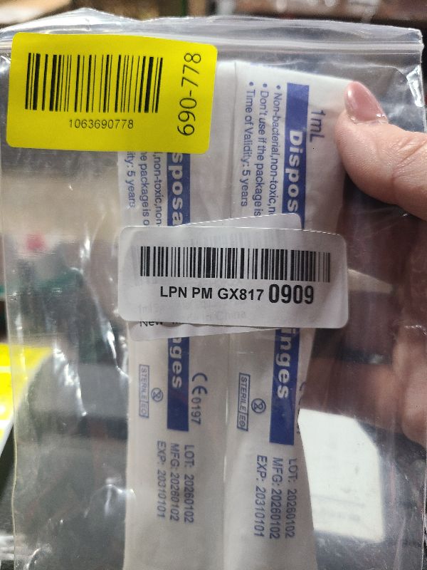 Photo 1 of 1ml Syringe for Liquid, Oral, Scientific Labs, Measurement, Dispensing, with Cap- 2 Pack 1ml Syringes