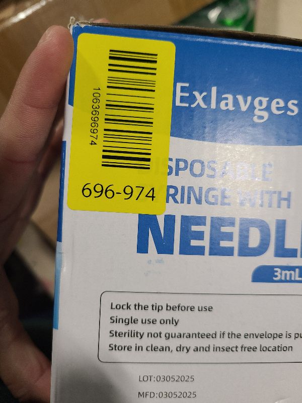 Photo 1 of 100 Pack Disposable 3ml/cc Lab Syringes with 23Ga 1 Inch Needle Luer Lock, Individually Sealed Packed