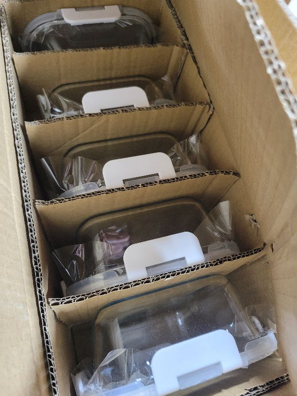 Photo 1 of [5-Packs, 36 Oz.] Glass Meal Prep Containers with Locking Lids Glass Food Containers,Airtight Lunch Container,Microwave, Oven, Freezer and Dishwasher (4.5 Cup, White)