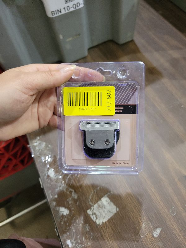 Photo 1 of 02144 Detachable T Blade Compatible with Wahl Replacement Blade for Trimmers 9864/9864SS/9686/9818A/9854L/9876L/9854 /WSS3L/SS2L (Silver)