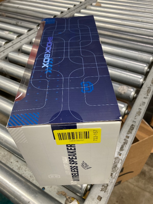 Photo 1 of ?SOAR NBA Wireless Boombox Speaker, Toronto Raptors