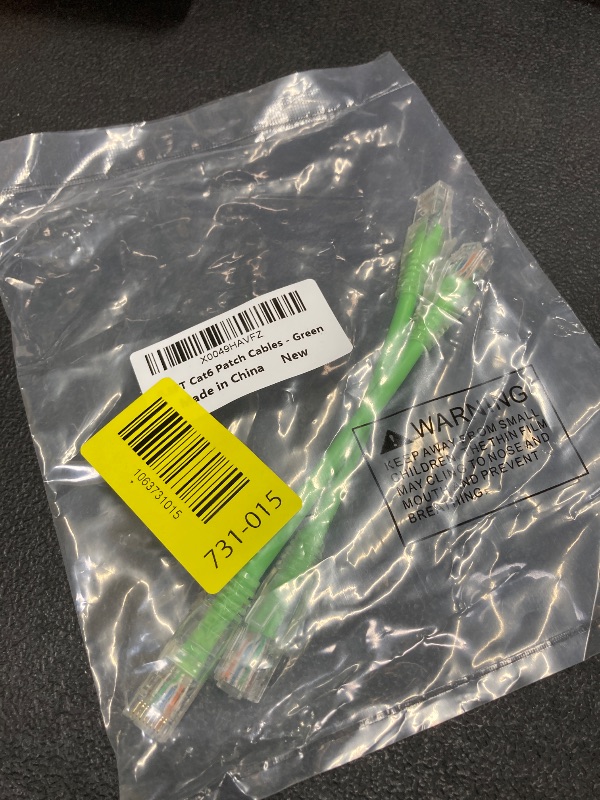 Photo 1 of 0.5 Foot Cat6 Patch Cables 2 Pack, Solid Pure Copper Patch Cord, Cat 6 Ethernet Cable, UTP Network, High Speed RJ45 Internet Cable, Compatible for PC, PS4/5, Xbox, Routers, Switches, Servers - Green