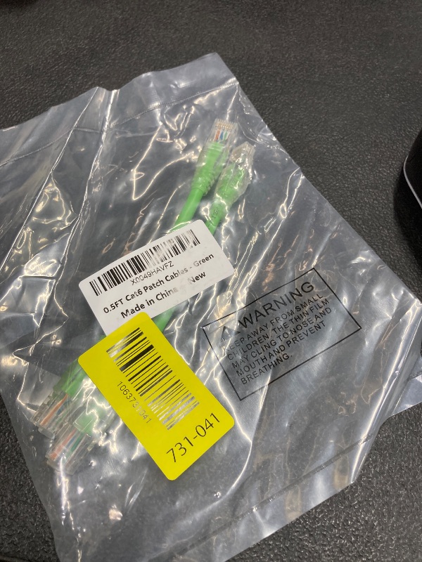 Photo 1 of 0.5 Foot Cat6 Patch Cables 2 Pack, Solid Pure Copper Patch Cord, Cat 6 Ethernet Cable, UTP Network, High Speed RJ45 Internet Cable, Compatible for PC, PS4/5, Xbox, Routers, Switches, Servers - Green