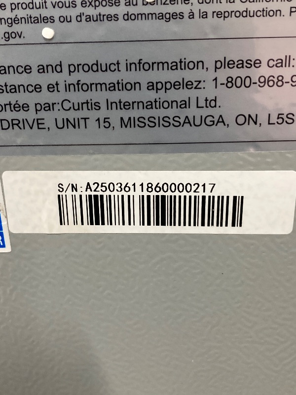 Photo 1 of ***(DAMAGED, SELLING AS IS )***
Sweetcrispy 3.2 Cu.Ft Mini Fridge with Freezer Small Refrigerator Single Door Adjustable Thermostat Energy-efficient Low Noise, Compact Fridge for Bedroom, Office, Dorm (Black)