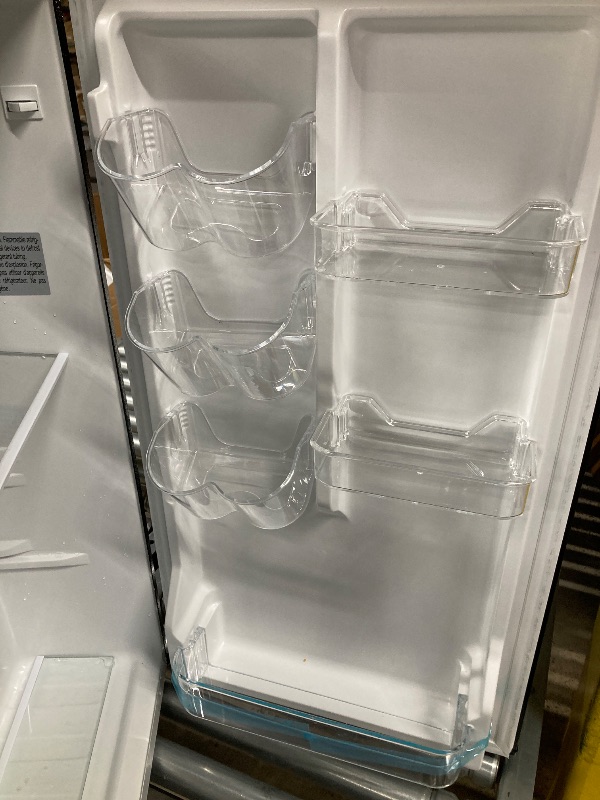 Photo 1 of ***(DAMAGED, SELLING AS IS )***
Sweetcrispy 3.2 Cu.Ft Mini Fridge with Freezer Small Refrigerator Single Door Adjustable Thermostat Energy-efficient Low Noise, Compact Fridge for Bedroom, Office, Dorm (Black)