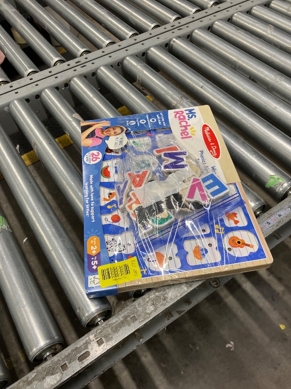 Photo 1 of ***It's used; we don't know if it's missing parts or if it works 100%.
*****Melissa & Doug® Ms. Rachel™ Wooden Phonics Alphabet Sound Puzzle with Light-Activated It's used; we don't know if it's missing parts or if it works 100%.
Sound Effects, 24-Piece T