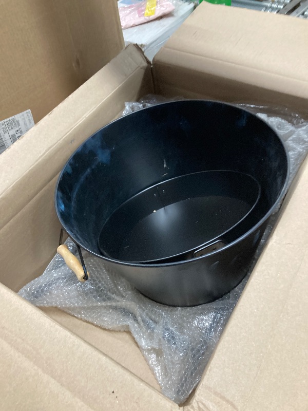 Photo 1 of **STAND NEEDS SCREWS/WHITE SPOTS ON TUB-SEE PICS**Twine Beverage Tub with Stand and Tray Galvanized Tub 5.8 Gal Capacity