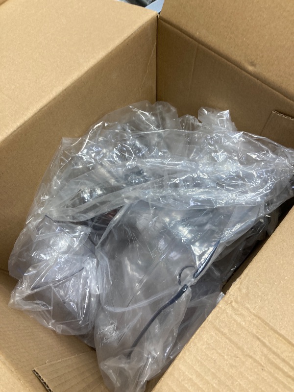 Photo 1 of 3-Tier 1.5-Gal Vintage Collection Lighted Party Chocolate Fountain in Clear