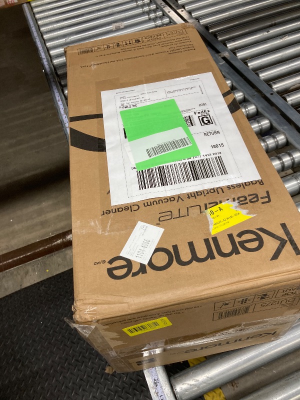 Photo 1 of ***NEEDS TO BE CLEANED**Kenmore FeatherLite Bagless Upright Vacuum Lightweight Carpet Cleaner DU1275