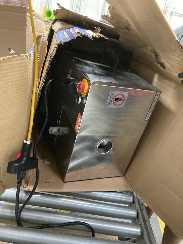 Photo 1 of *PARTS ONLY* VEVOR Electric Sugar Cane Juicer, 800W Sugarcane Juicer Machine with 661LBS/H High Output, 4 Stainless Steel Roller, Auto Roller Pressure Adjustment Sugarcane Juice Press Extractor for Home/Commercial