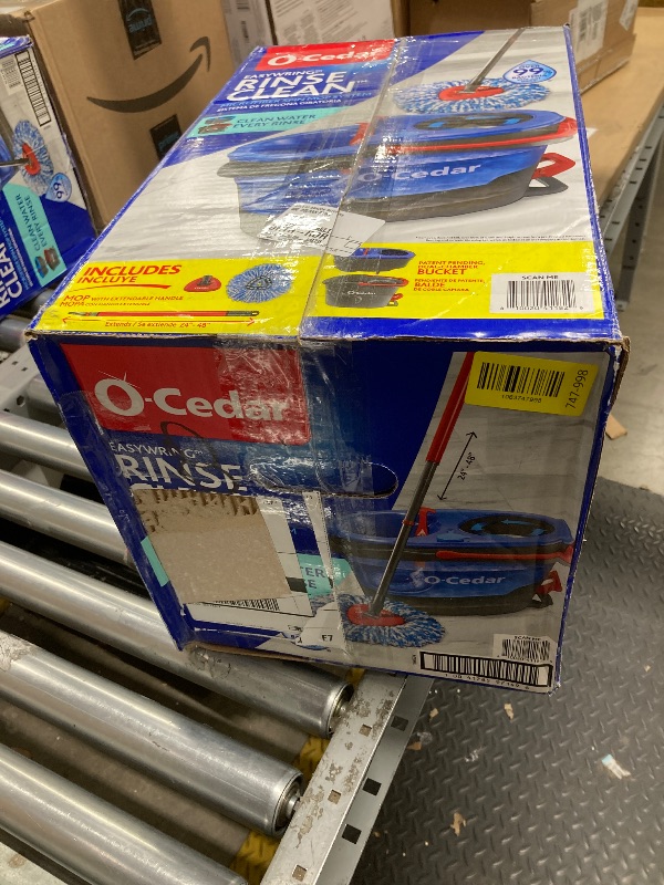 Photo 1 of *Container cracked* O-Cedar, Easywring Rinse Clean Microfiber Spin Mop System, 1 Count